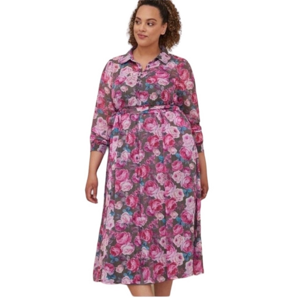 NWT Torrid Maxi Floral with Pockets - BEAUTIFUL